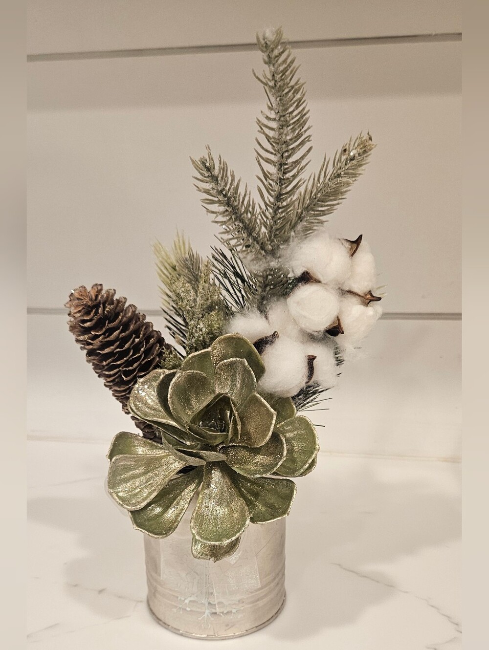 Green Succulent & Cotton Holiday Sparkle Snowflake Decor